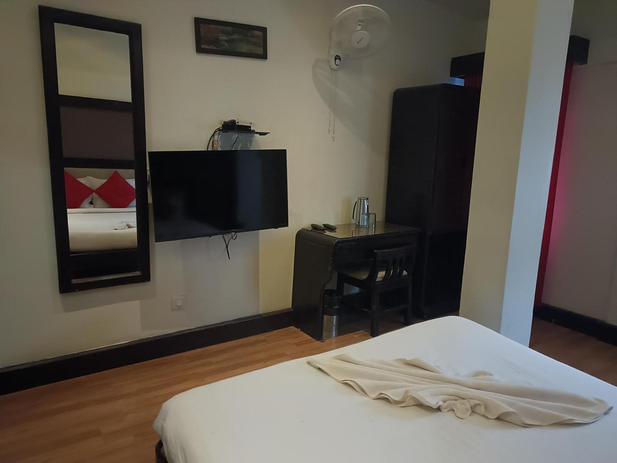 Hotel Serene Shillong Kültér fotó