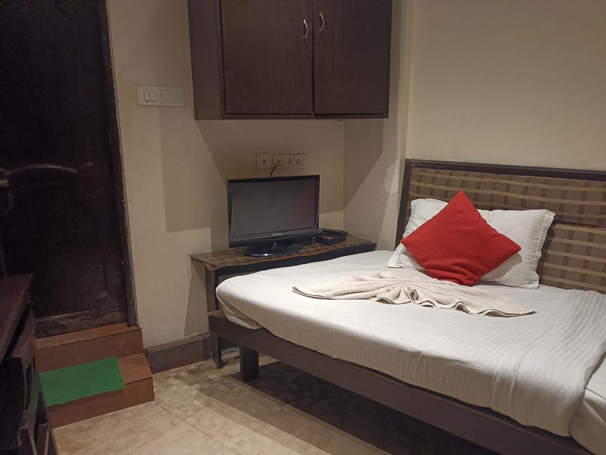 Hotel Serene Shillong Kültér fotó