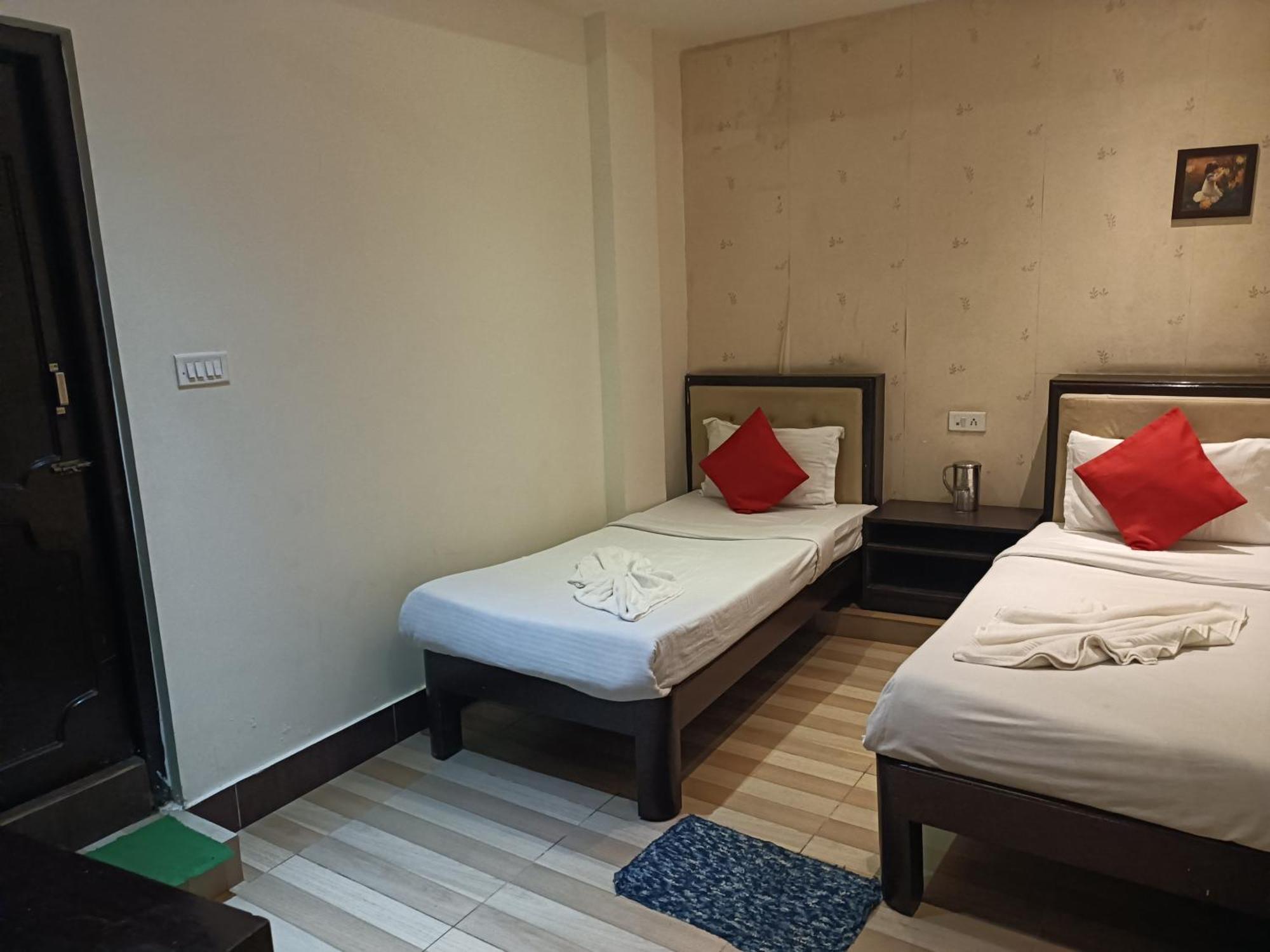 Hotel Serene Shillong Kültér fotó