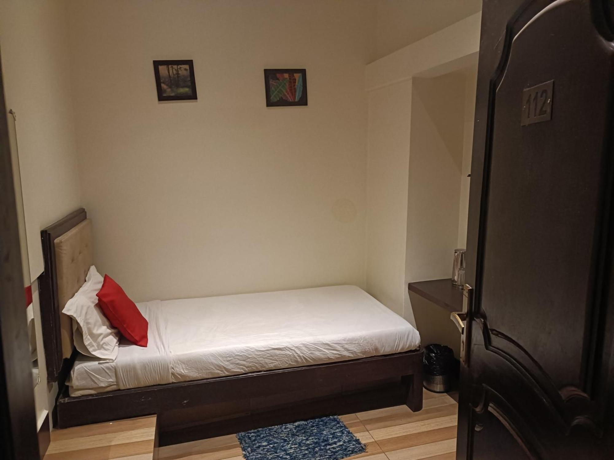 Hotel Serene Shillong Kültér fotó