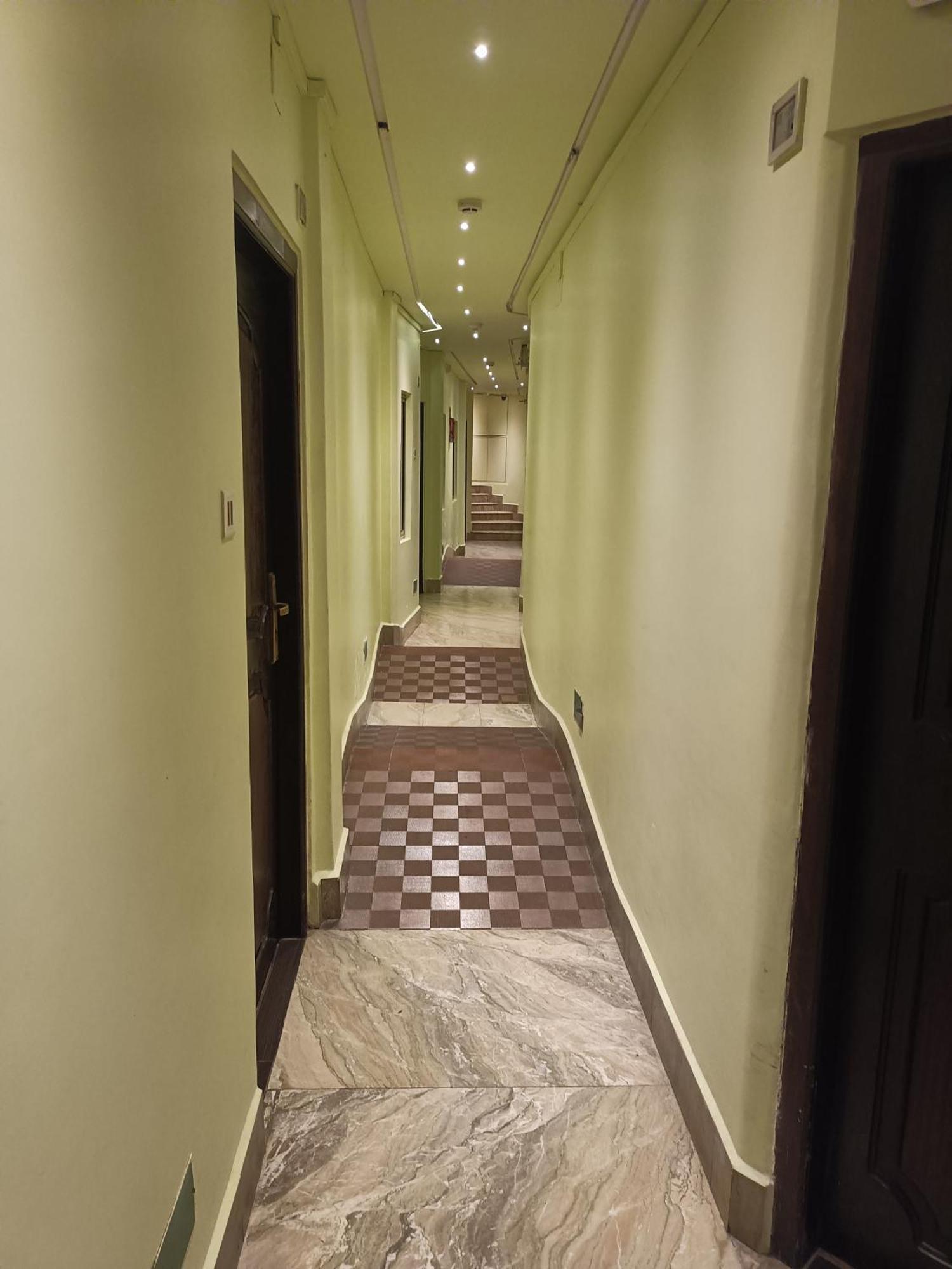 Hotel Serene Shillong Kültér fotó
