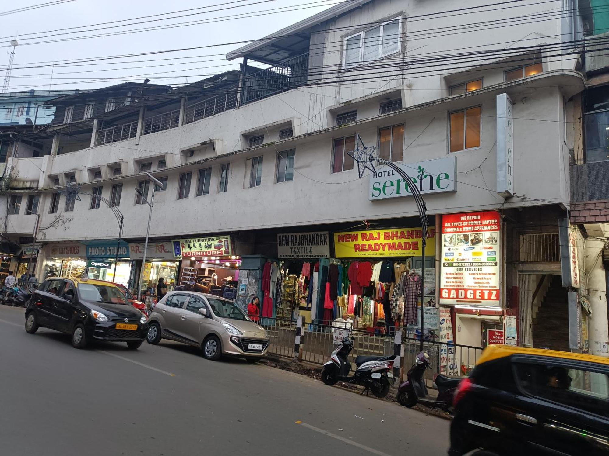 Hotel Serene Shillong Kültér fotó